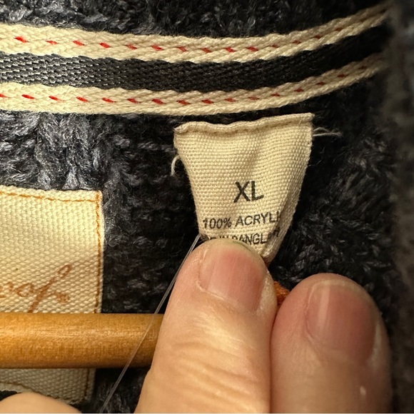 Weatherproof Vintage sweater, XL, NEW. Mock neck, chunky cable knit, fisherman - Picture 9 of 14